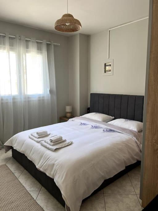 Letty'S Cozy Flat Apartment Peraia  Bagian luar foto